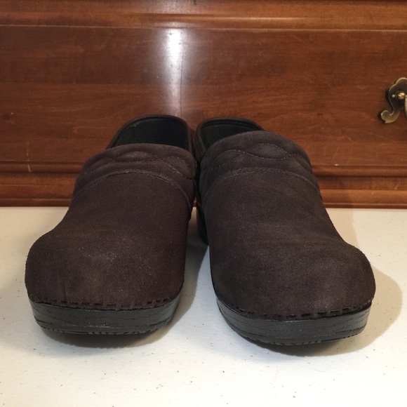 ▫️Lands’ End Women’s Brown Suede Clogs | Size 7B - Picture 5 of 15